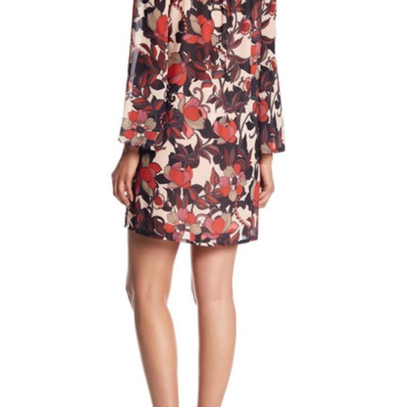 Women's Nanette Lepore Floral Bell Sleeve Dress - Picture 3 of 8
